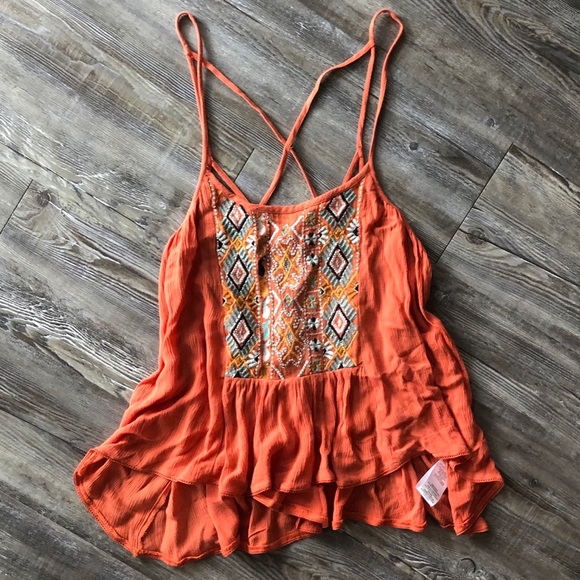 Urban Outfitters Tops - Embroidered babydoll strappy peach/coral tank
